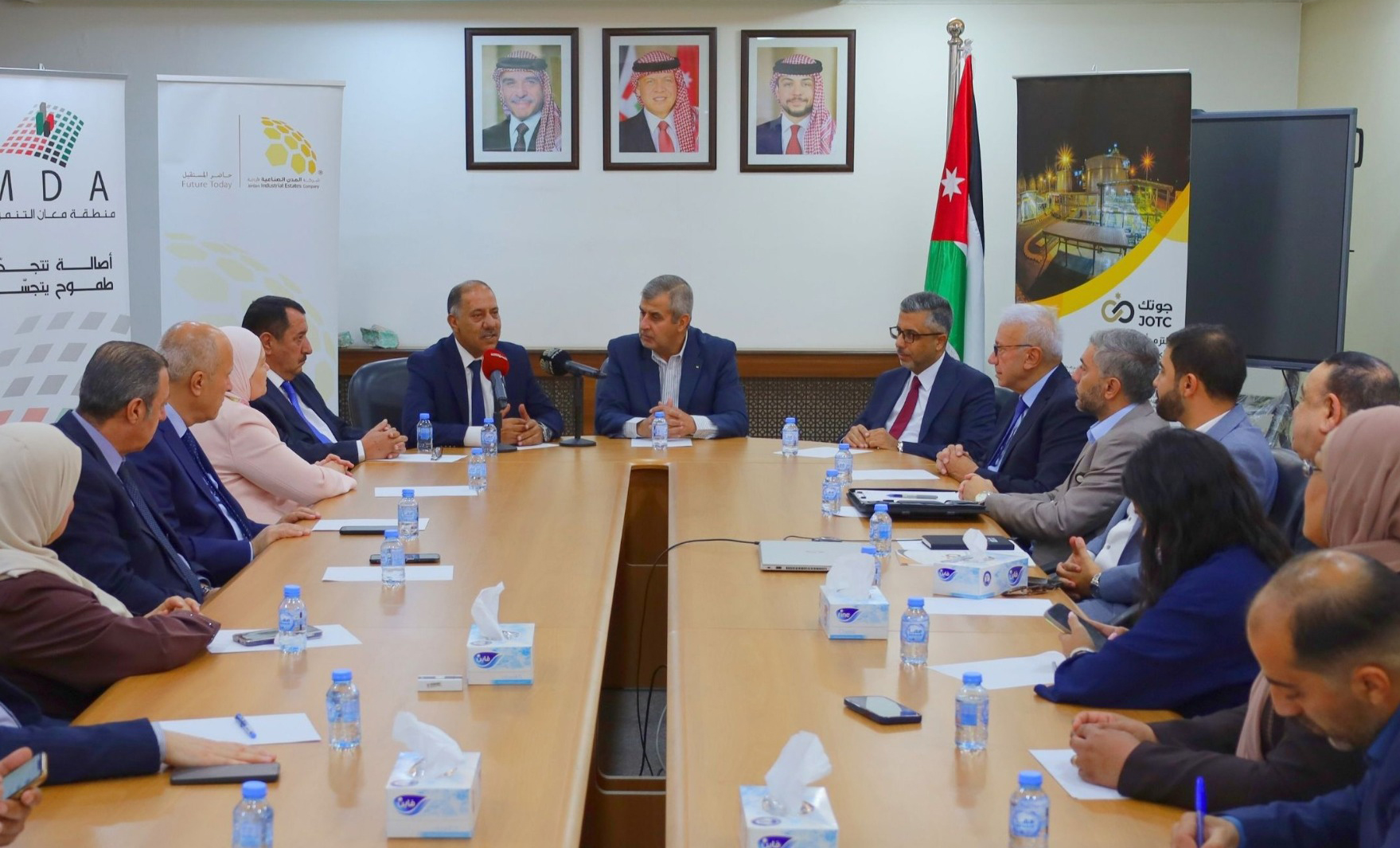 اتفاقيتان استراتيجيتان لتطوير البنية التحتية للغاز الطبيعي دعما للقطاع الصناعي