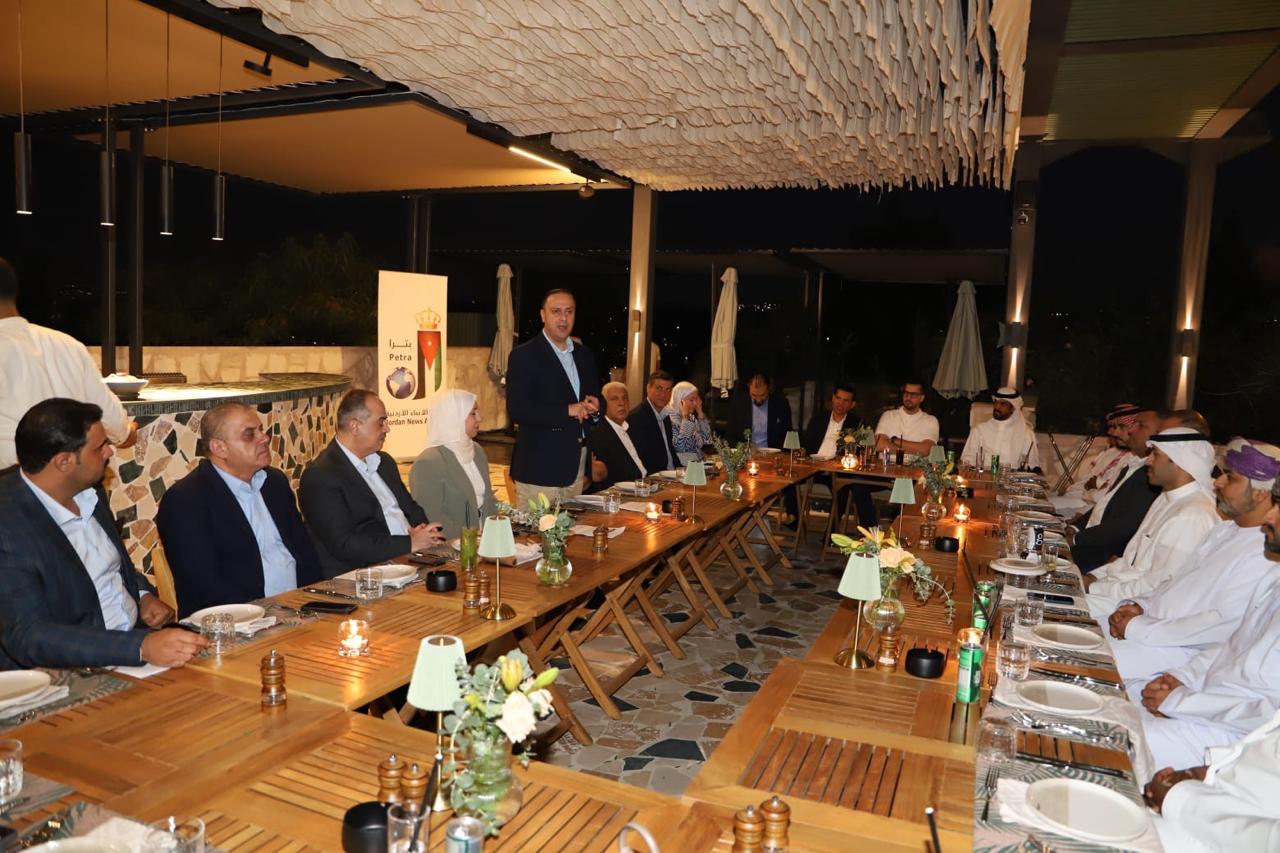 المومني يؤكد دور الإعلام الوطني في دعم وحماية المجتمع 