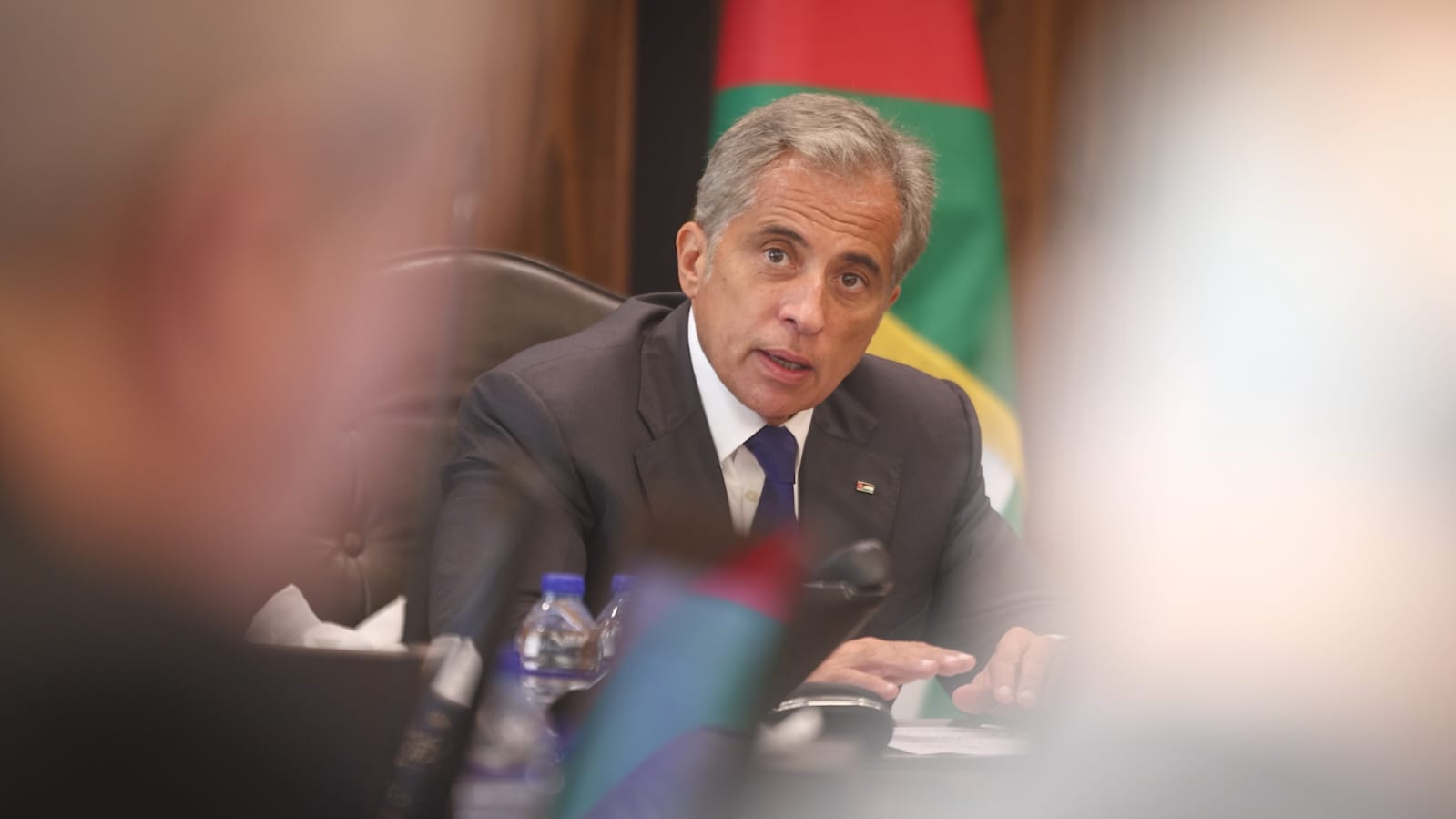 رئيس الوزراء يثمّن إعلان سمو الأمير الحسين بن عبدالله الثاني ولي العهد إعادة تفعيل خدمة العلم