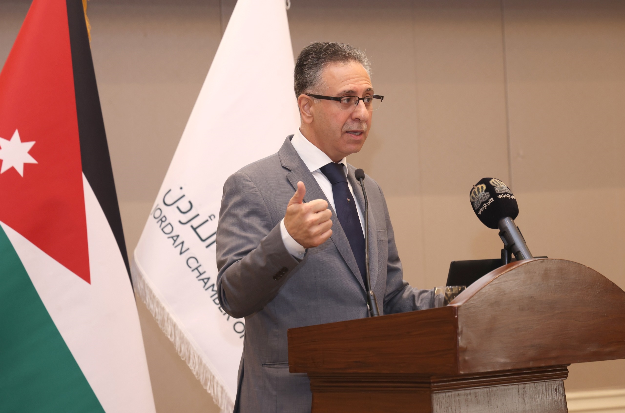 وزير الصناعة: بناء أردن قوي يعني بناء اقتصاد متين