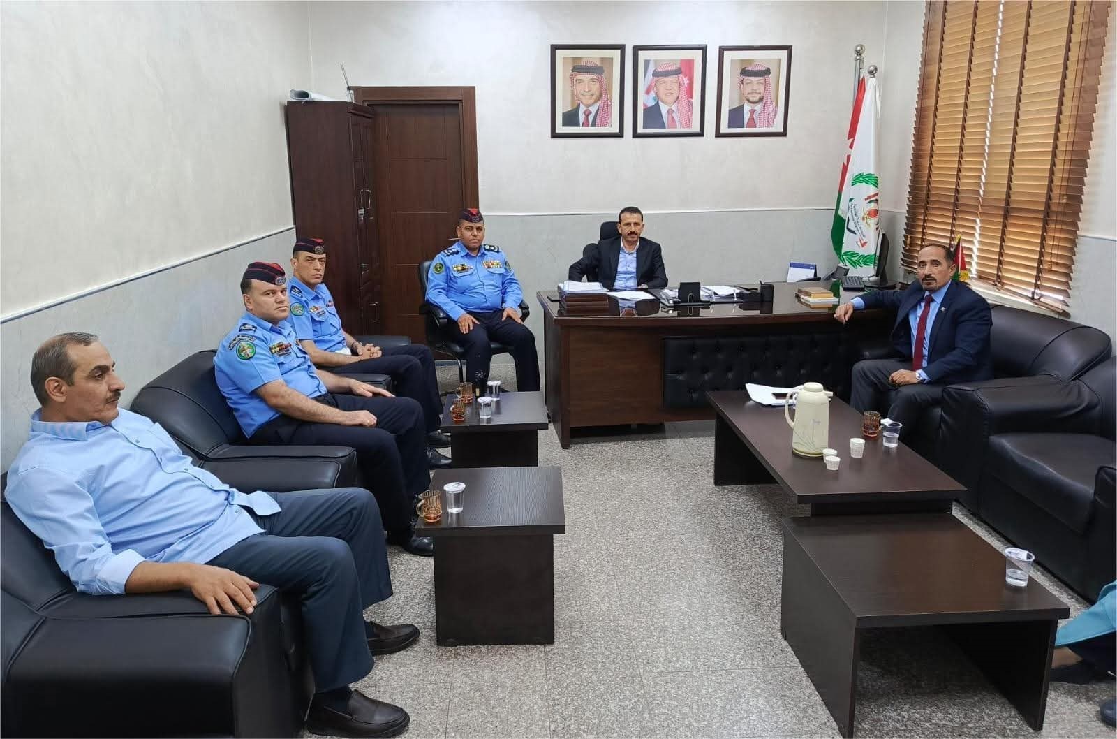 لقاء يبحث الواقع المروري في عجلون