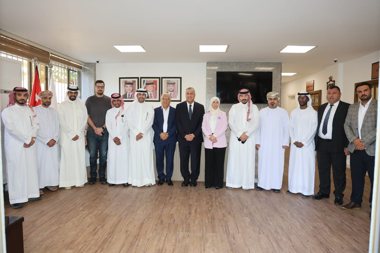 الاتصال الحكومي تستقبل وفدًا من وكالات الأنباء الخليجية