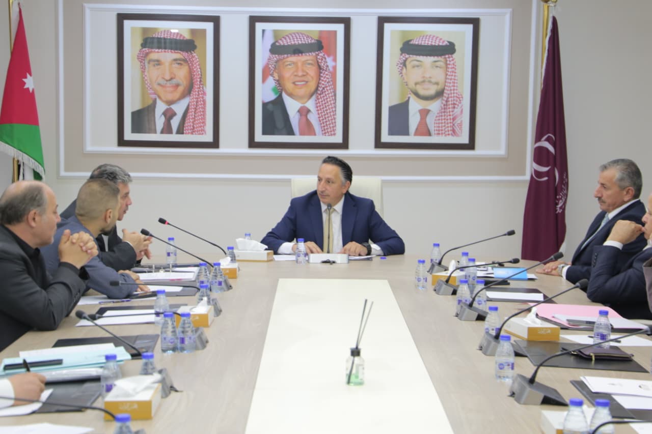 العمل النيابية تبحث تعديل التعليمات الخاصة بنظام الرسائل النصية