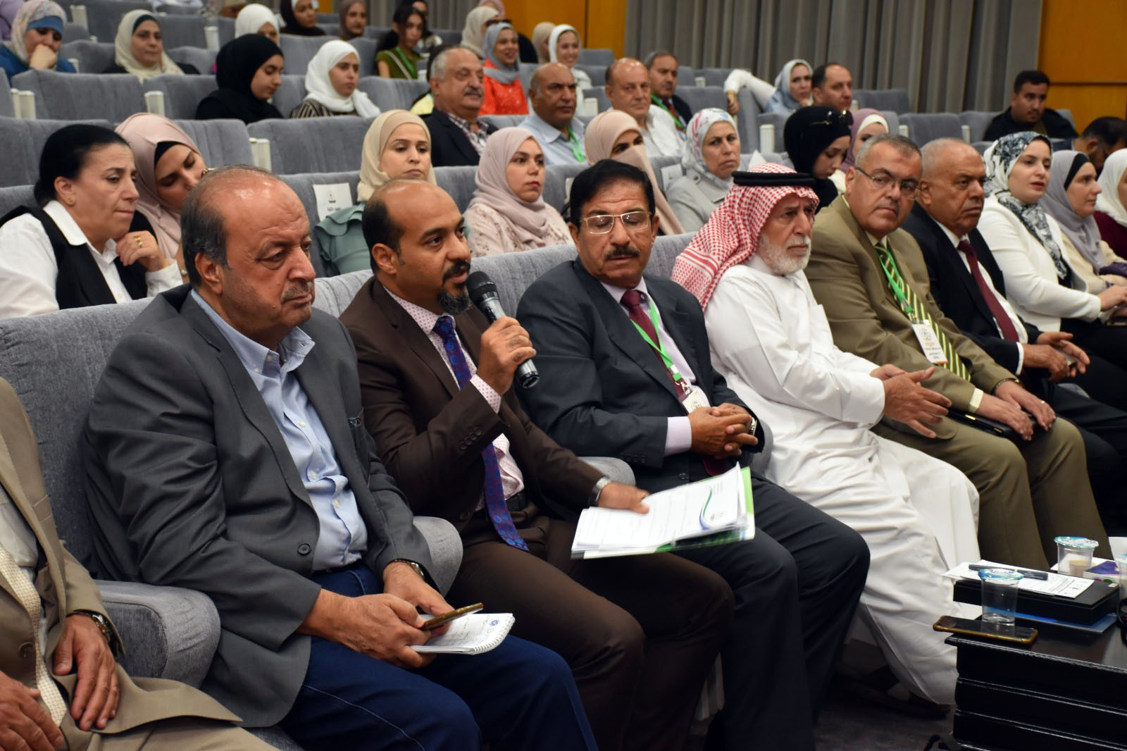 مشاركون في مؤتمر المكتبات الذكية يوصون بتطبيق خدمات الذكاء الاصطناعي