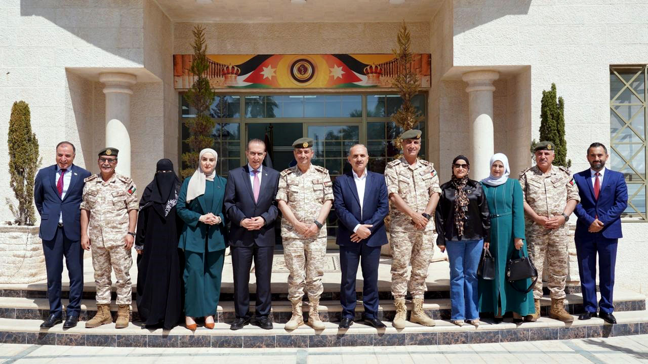 مدير عام الخدمات الطبية الملكية يستقبل كتلة الميثاق الوطني النيابية