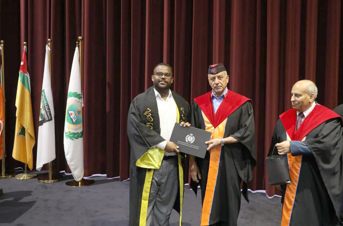 المعايطة يرعى حفل تخريج طلبة أكاديمية الأمير الحسين للحماية المدنية