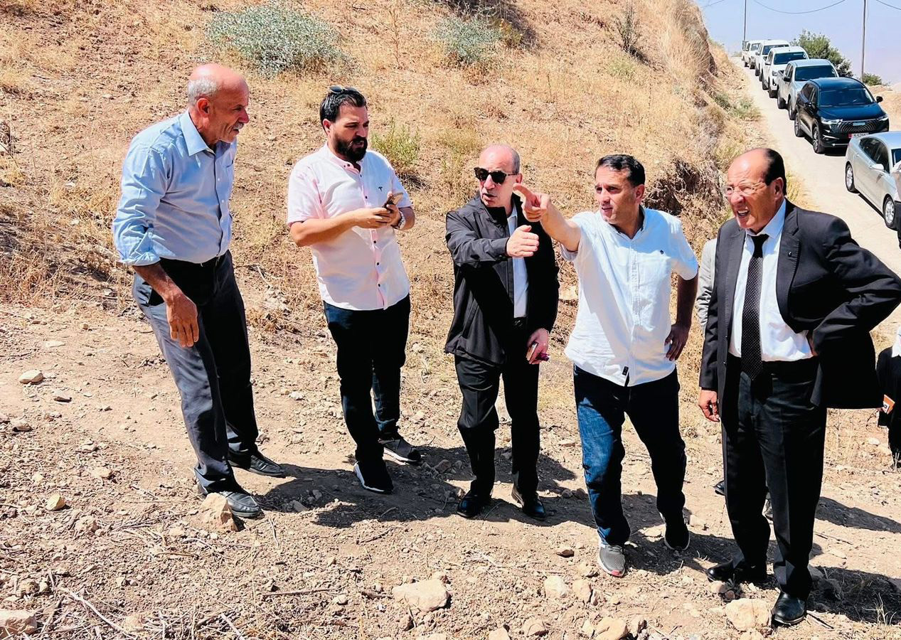 وزير الإدارة المحلية يتفقد واقع الخدمات في بلدية كفرنجة الجديدة