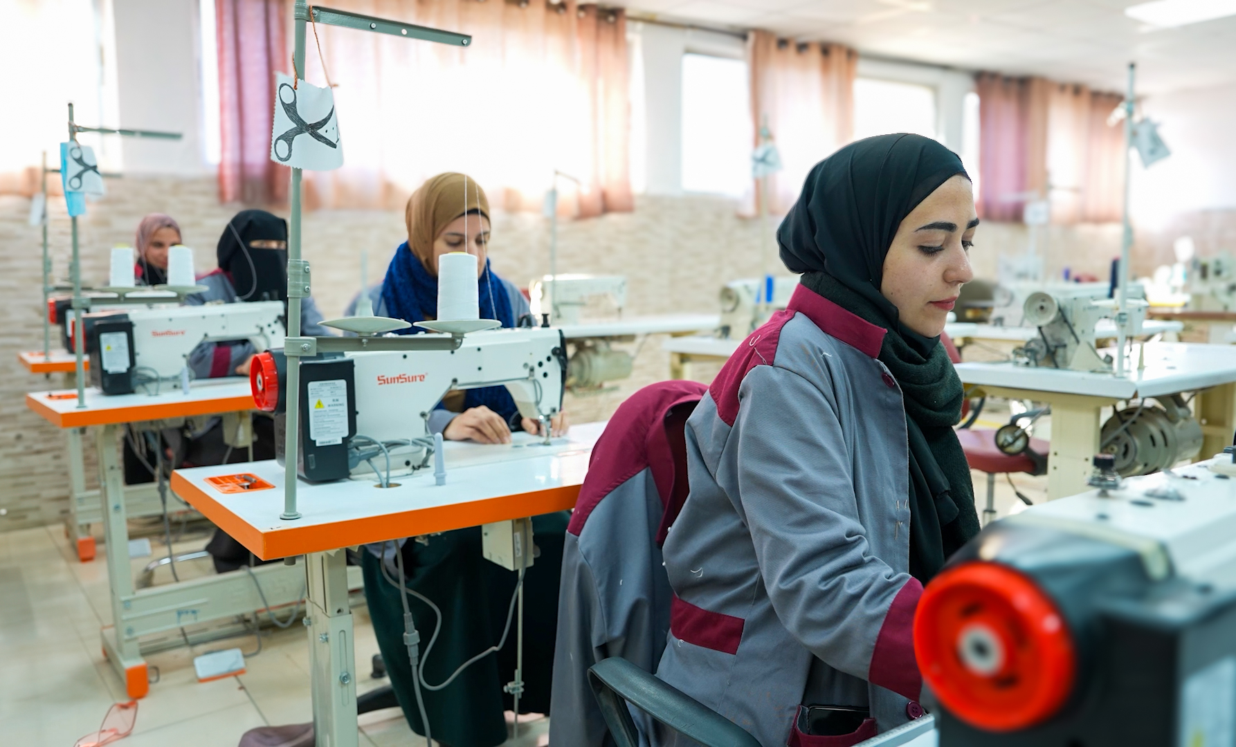 رئاسة الوزراء تنشر التقرير الدوري لسير العمل في المواقع التي تفقدها رئيس الوزراء ضمن جولاته الميدانية التفقدية