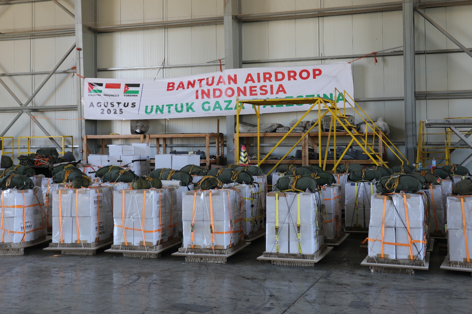 الأردن يواصل إنزال المساعدات الجوية إلى غزة بالتعاون مع دول صديقة وشقيقة