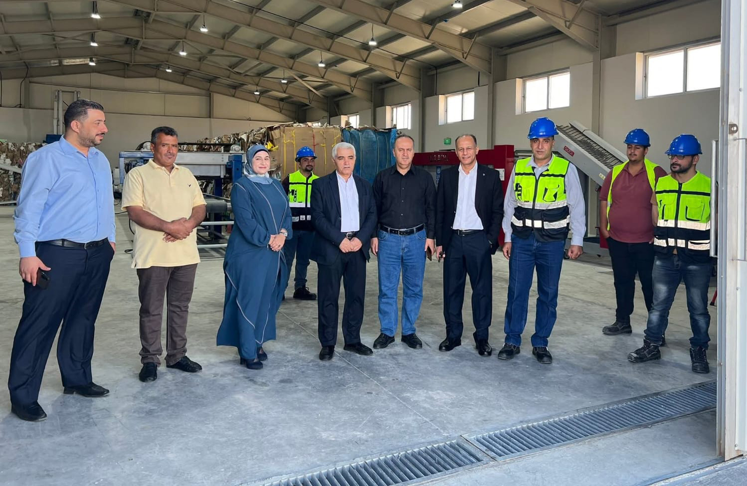 محافظ معان يتفقد مشاريع خدمية في الشوبك