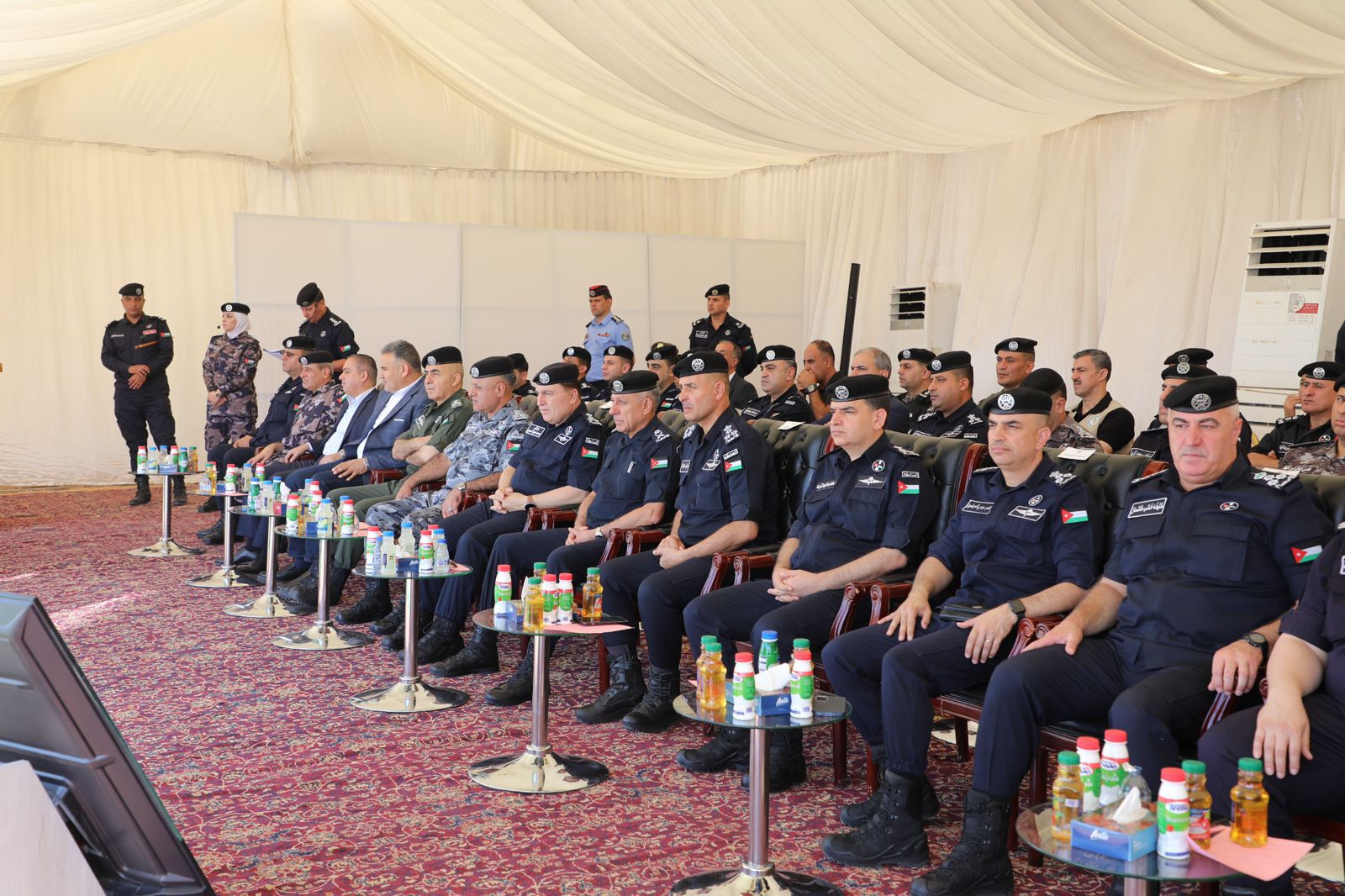 مدير الأمن العام يتابع اليوم التدريبي عين الصقر