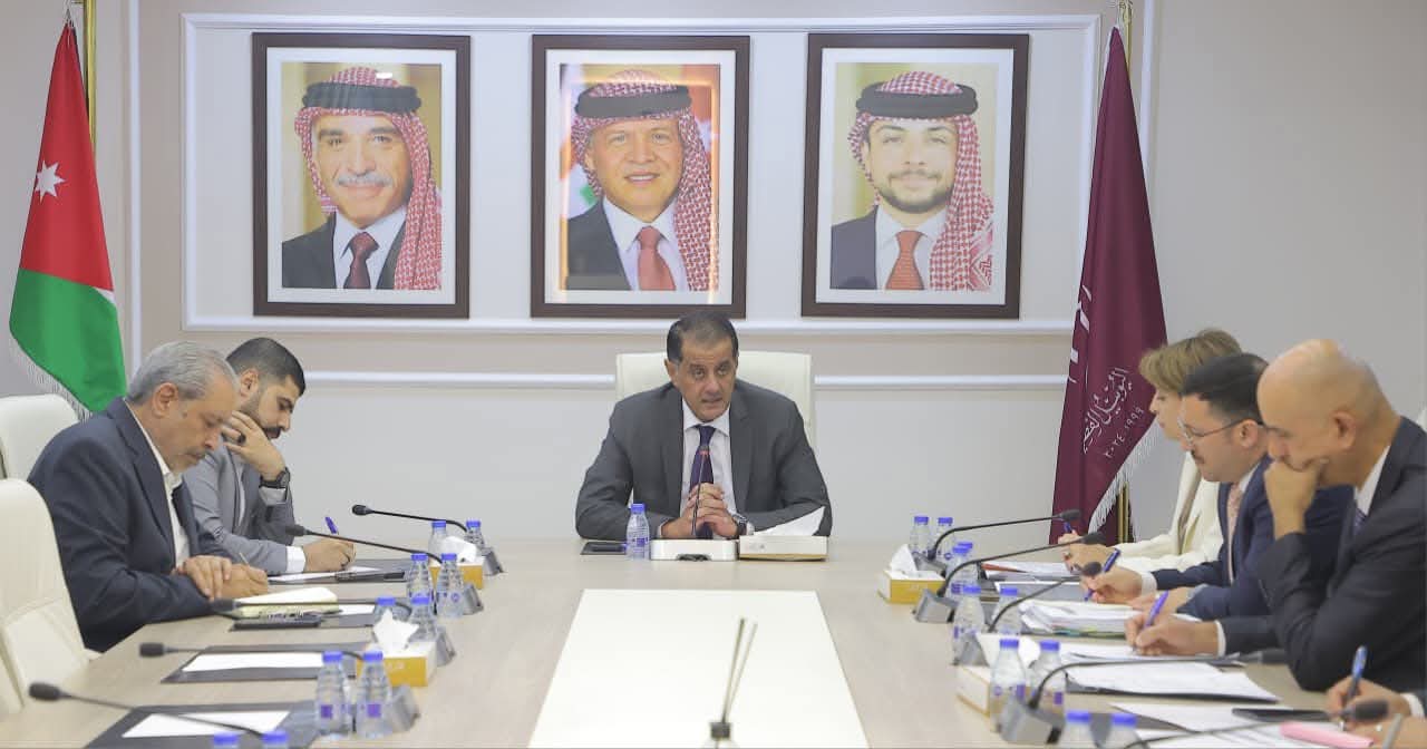 البلبيسي: معالجة ملف العاملين على نظام شراء الخدمات يتطلب دراسة شاملة ضمن مسار تحديث القطاع العام