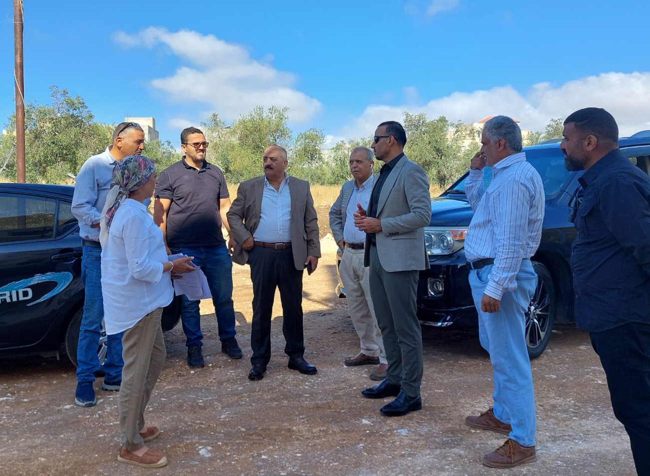 محافظ إربد يتفقد أعمال توسعة الطرق المحيطة بمستشفى الأميرة بسمة