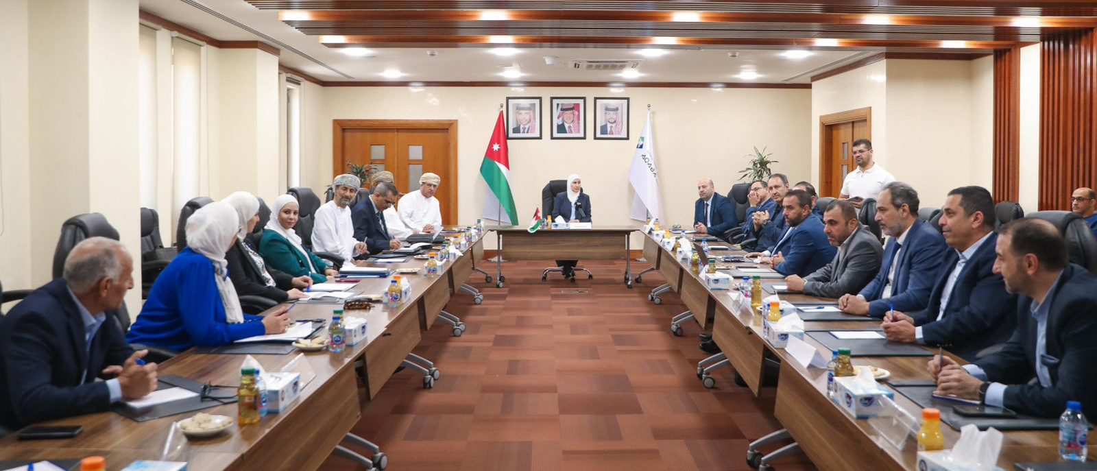 العقبة الخاصة تبحث مع وفد عُماني تعزيز التعاون المشترك