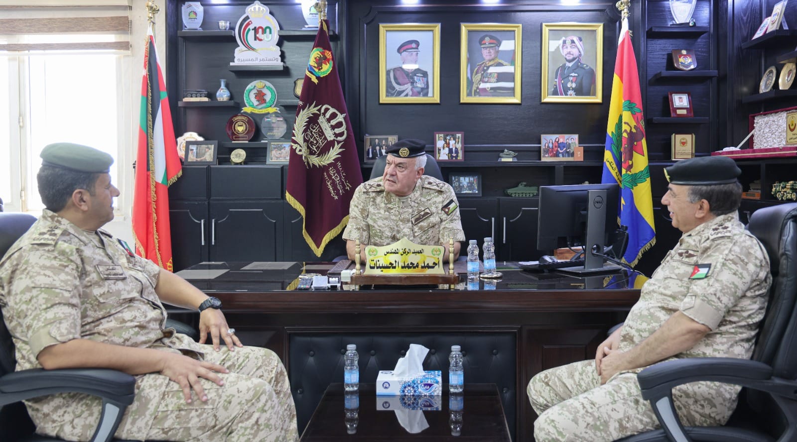 رئيس هيئة الأركان يزور مديرية سلاح الصيانة الملكي