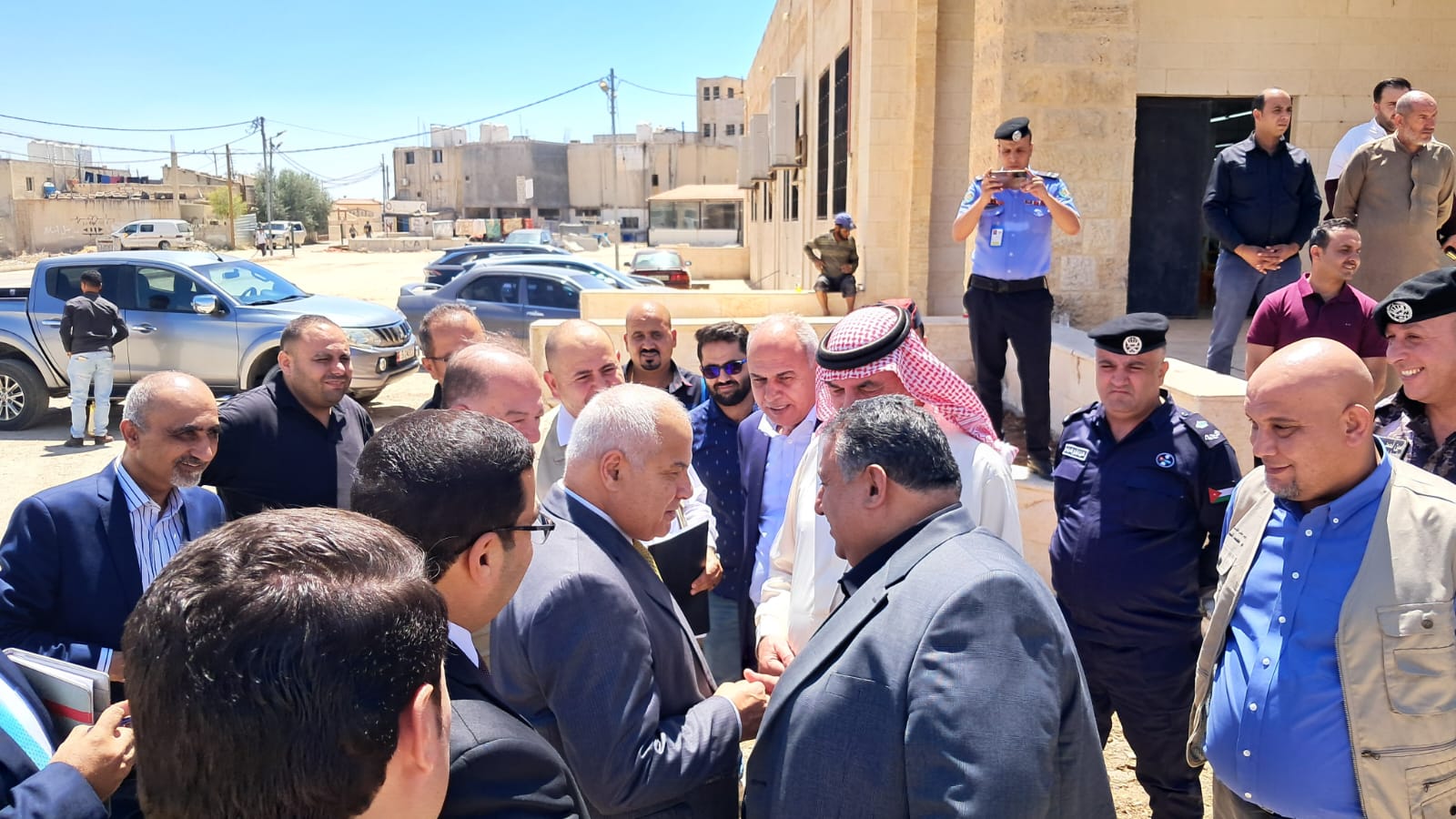 وزير العمل يؤكد أهمية التوسع في مبادرة الوحدات والفروع الإنتاجية