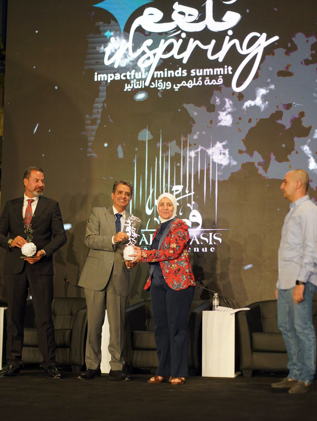 الاقتصاد الرقمي والريادة تحصد جائزة أفضل قصة نجاح في القطاع العام