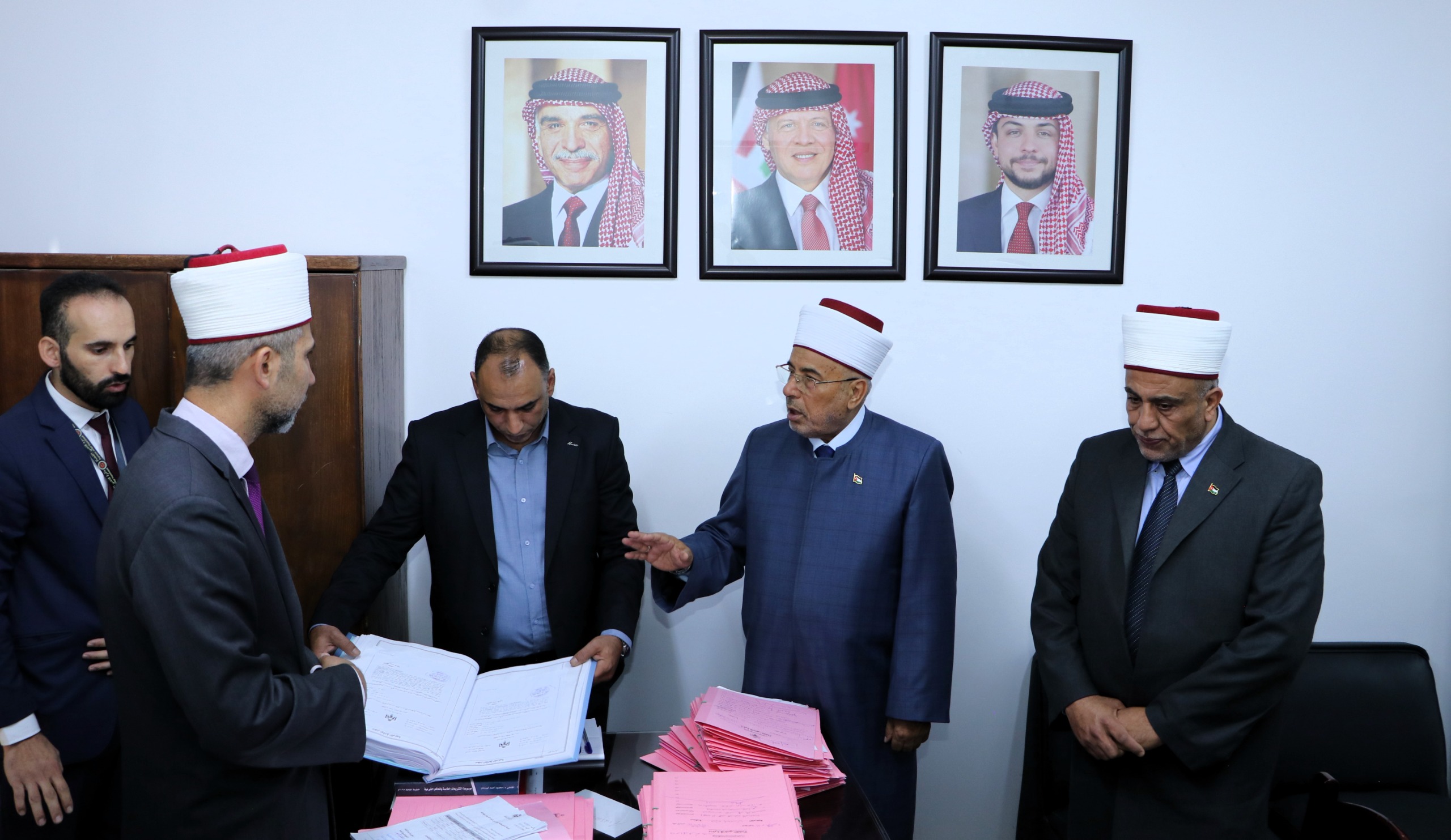 قاضي القضاة يفتتح المبنى الجديد لمحكمة عين الباشا الشرعية