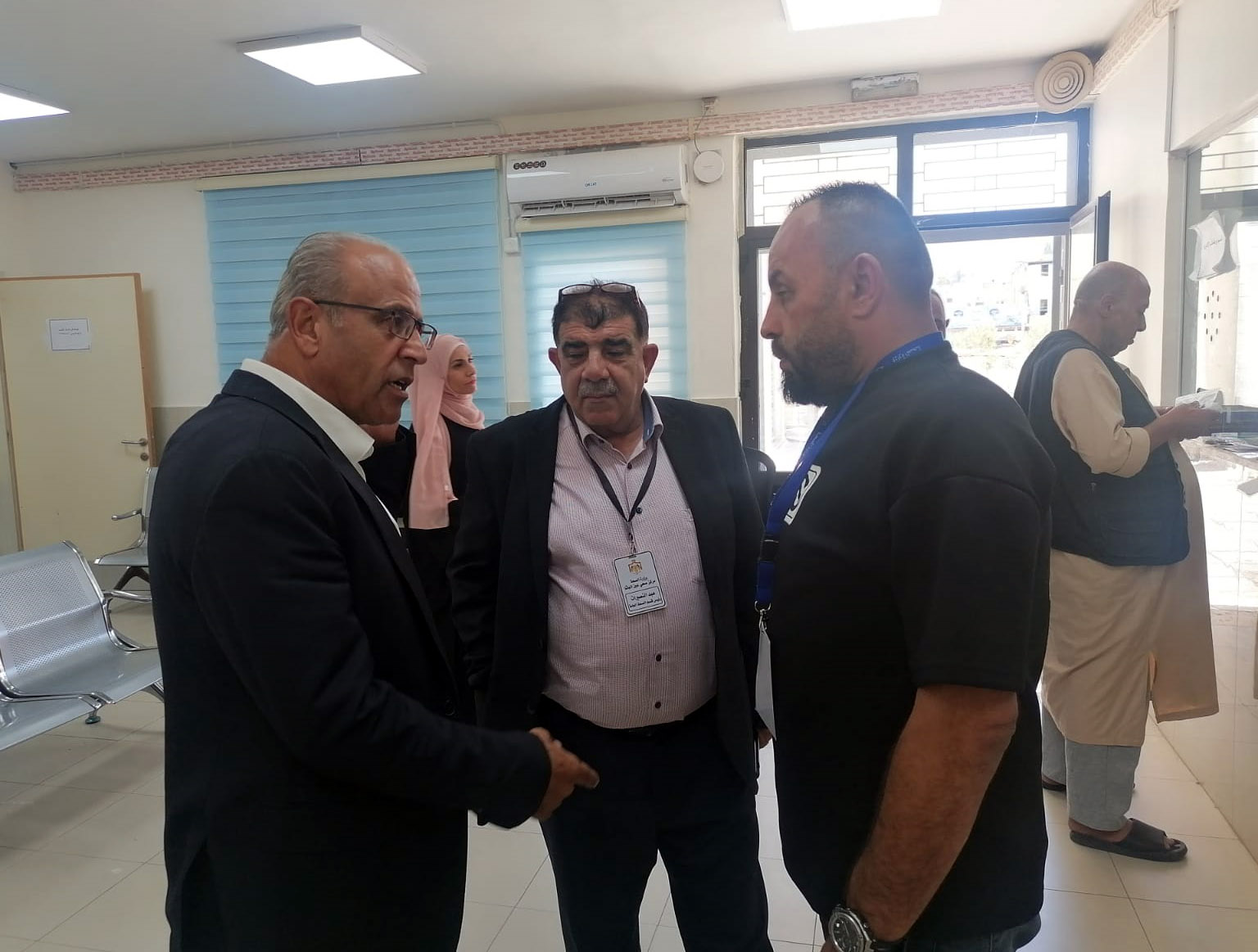 رئيس لجنة مجلس محافظة البلقاء يتفقد المشاريع الممولة من موازنة المجلس