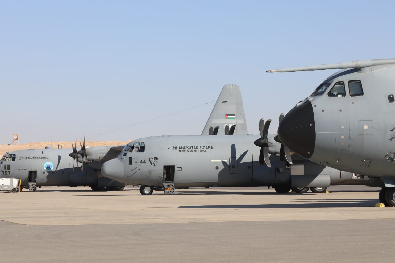 الأردن يواصل إنزال المساعدات الجوية على غزة بالتعاون مع دول صديقة وشقيقة