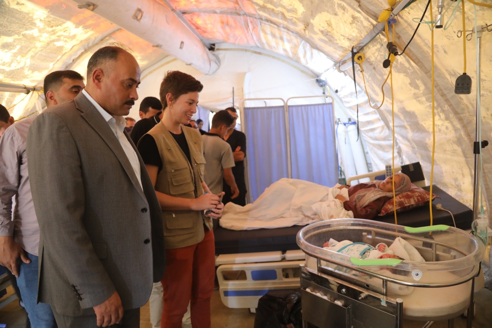 وفد من منظمة الأمم المتحدة للمرأة يزور المستشفى الميداني الأردني غزة 7