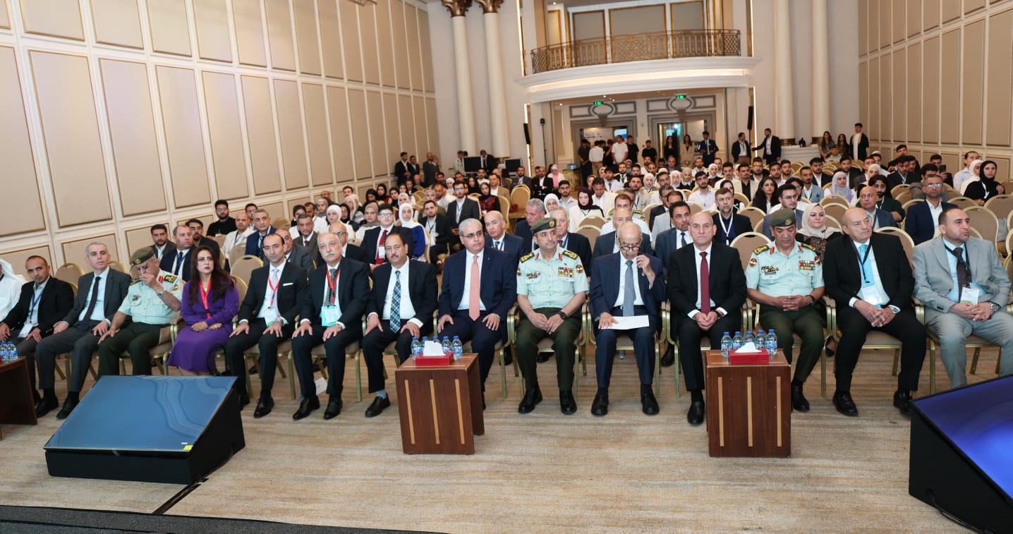 وزير الصحة يفتتح مؤتمر أطباء زمالة كلية الجراحين الأميركية