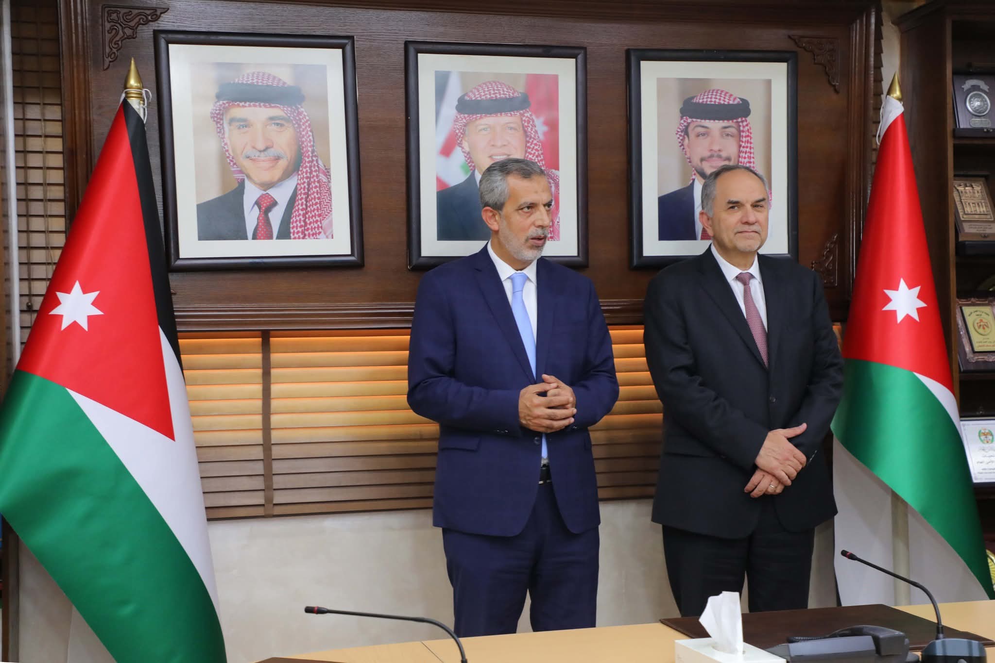 43 محامياً جديداً يؤدون اليمين القانونية أمام وزير العدل