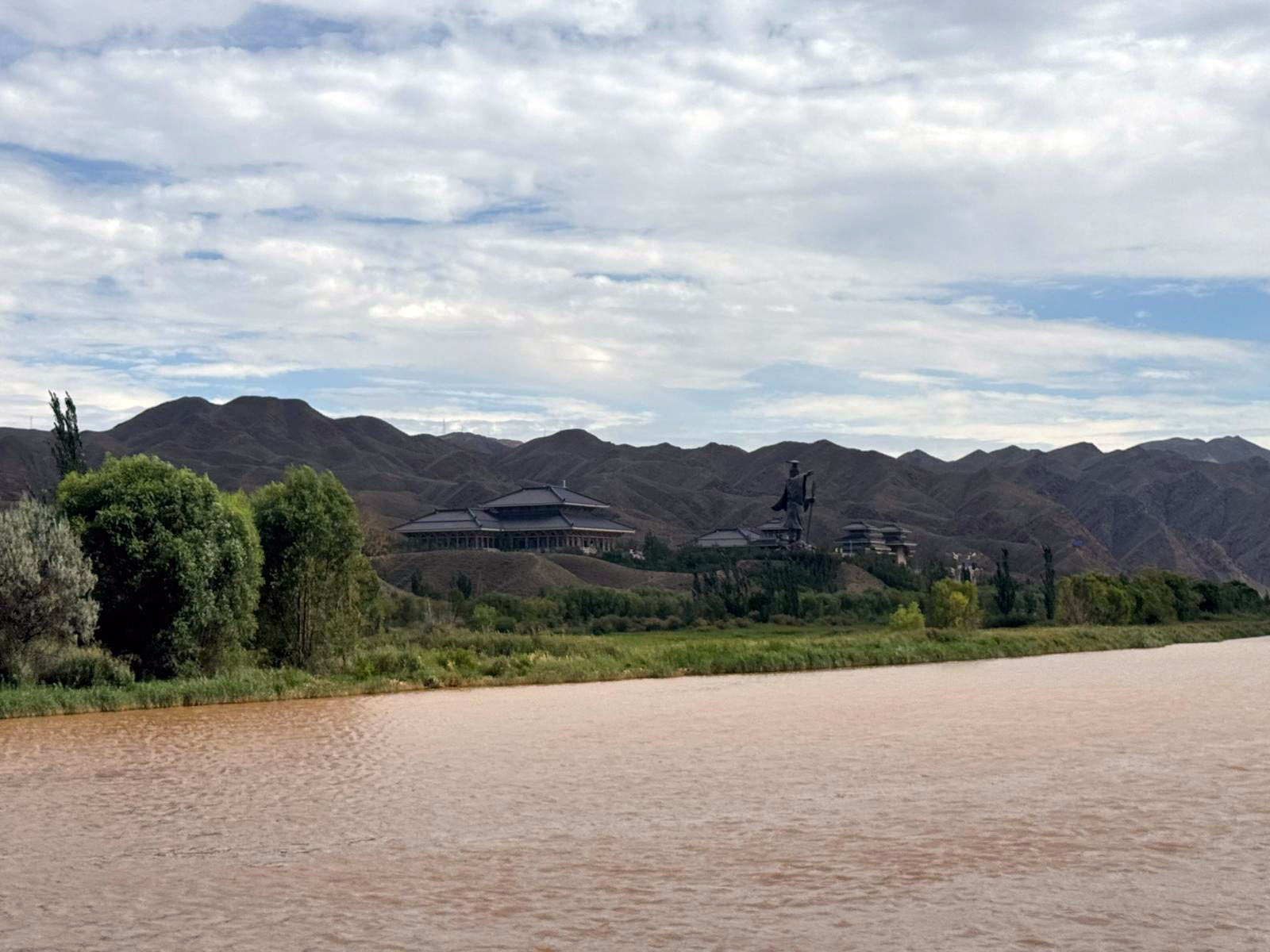 النهر الأصفر..مهد الحضارة الصينية وأنموذجًا لتطويع البيئة في خدمة التنمية