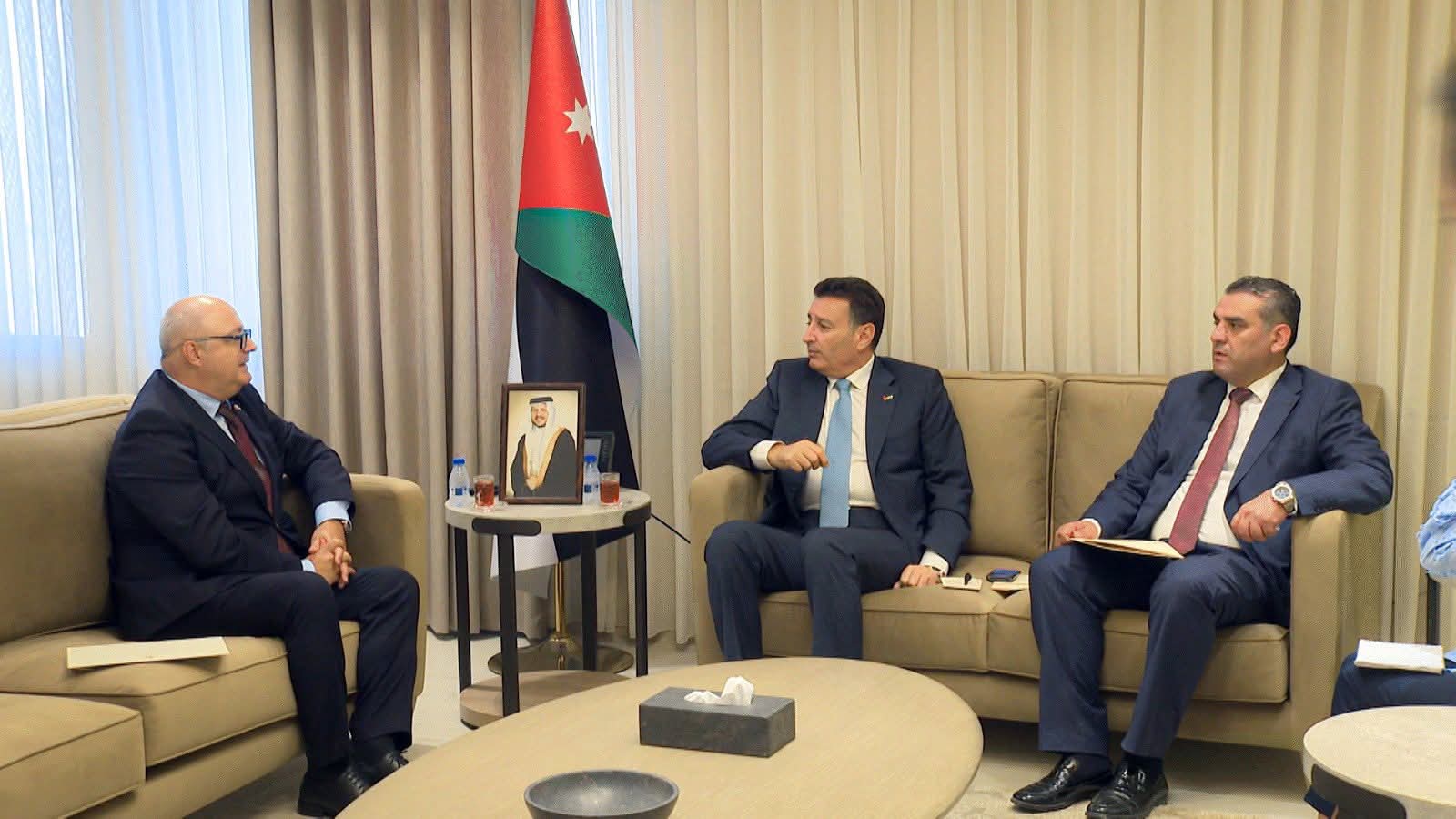 رئيس النواب يلتقي سفيري هنغاريا وبلغاريا