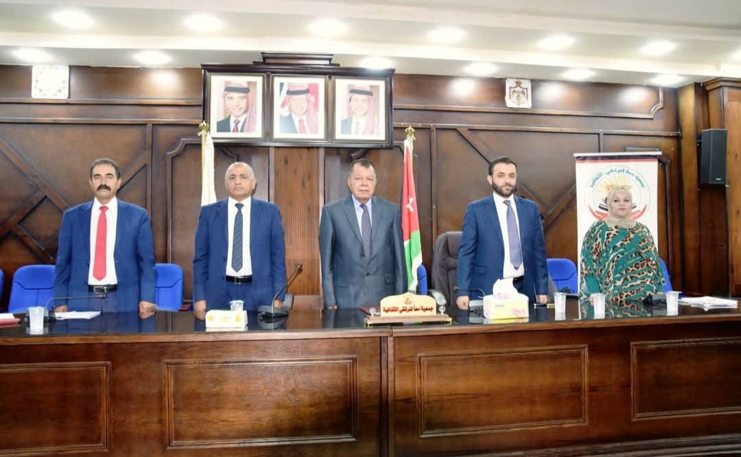 حوارية في اربد بعنوان خدمة العلم في ظل الظروف الراهنة