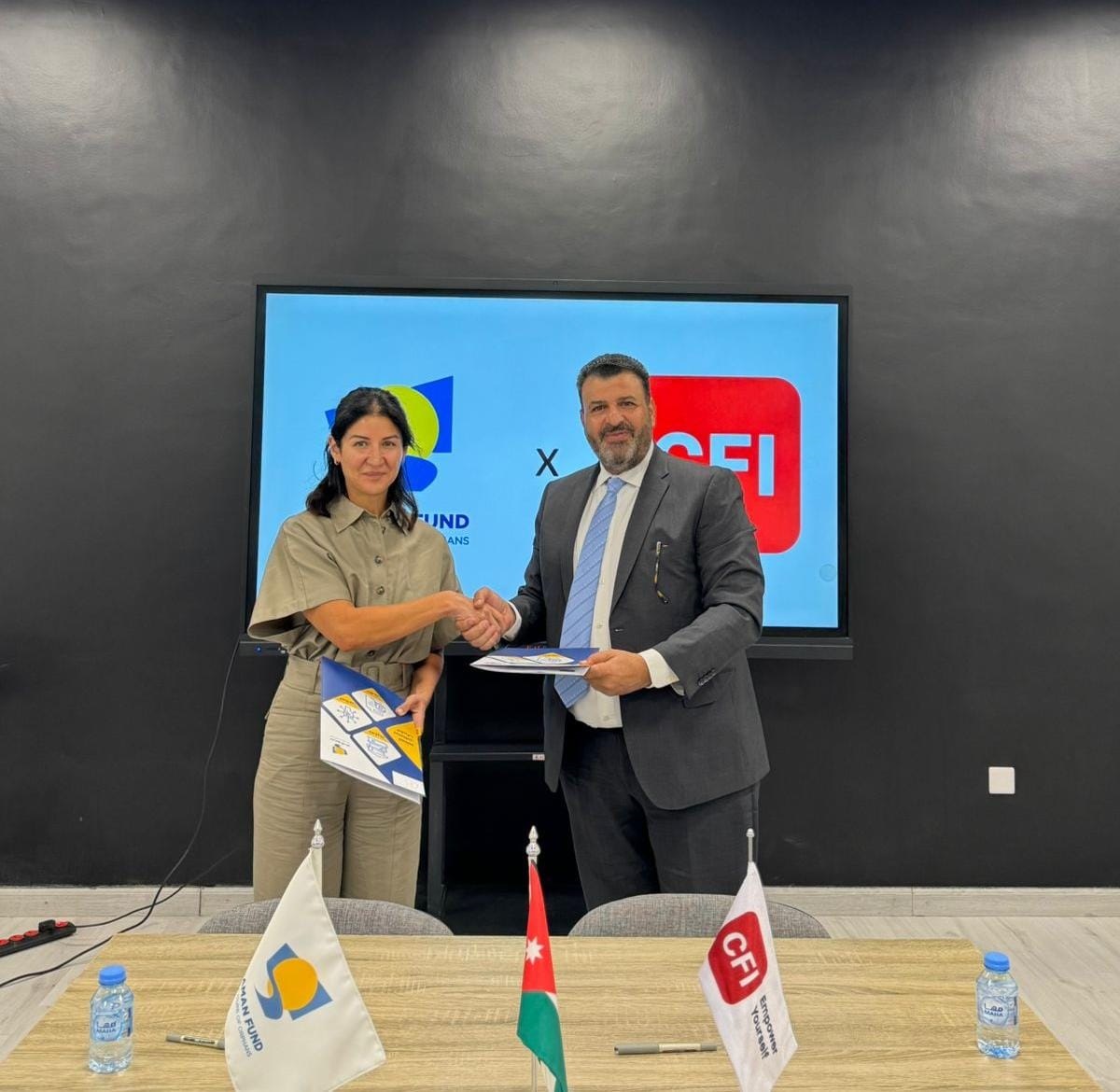 تجديد الشراكة بين صندوق الأمان و سي إف آي لدعم تعليم الأيتام