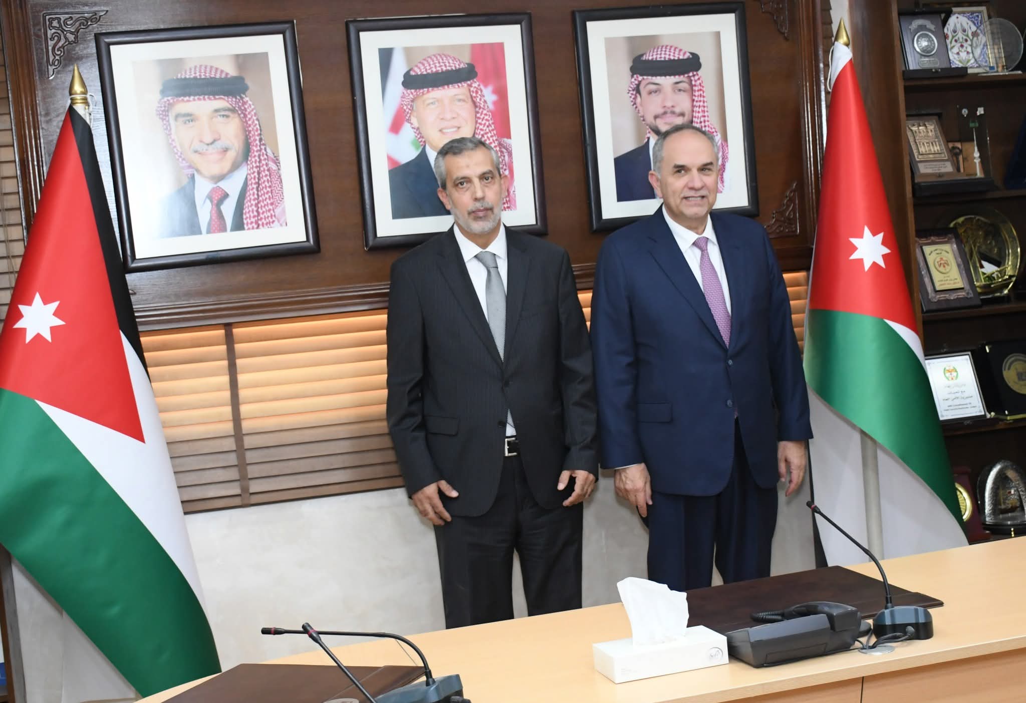 38 محاميا جديدا يؤدون اليمين القانونية أمام وزير العدل