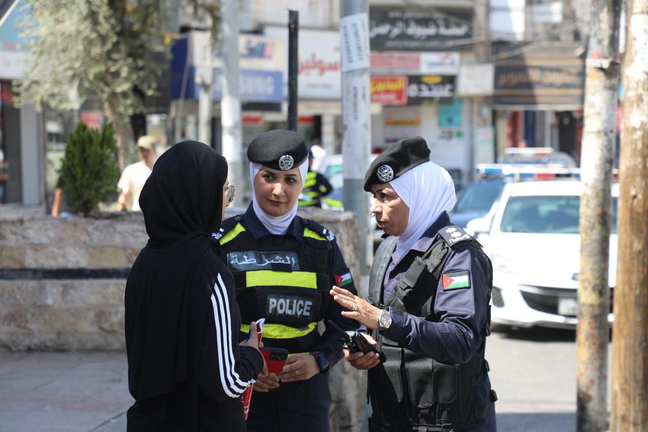 الأمن العام توسع انتشار دوريات النجدة للشرطة النسائية  