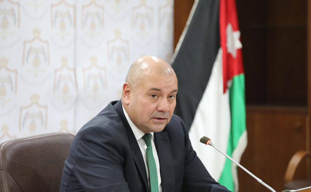 العودات يؤكد أهمية دور المتقاعدين العسكريين في ترسيخ قيم الولاء والانتماء