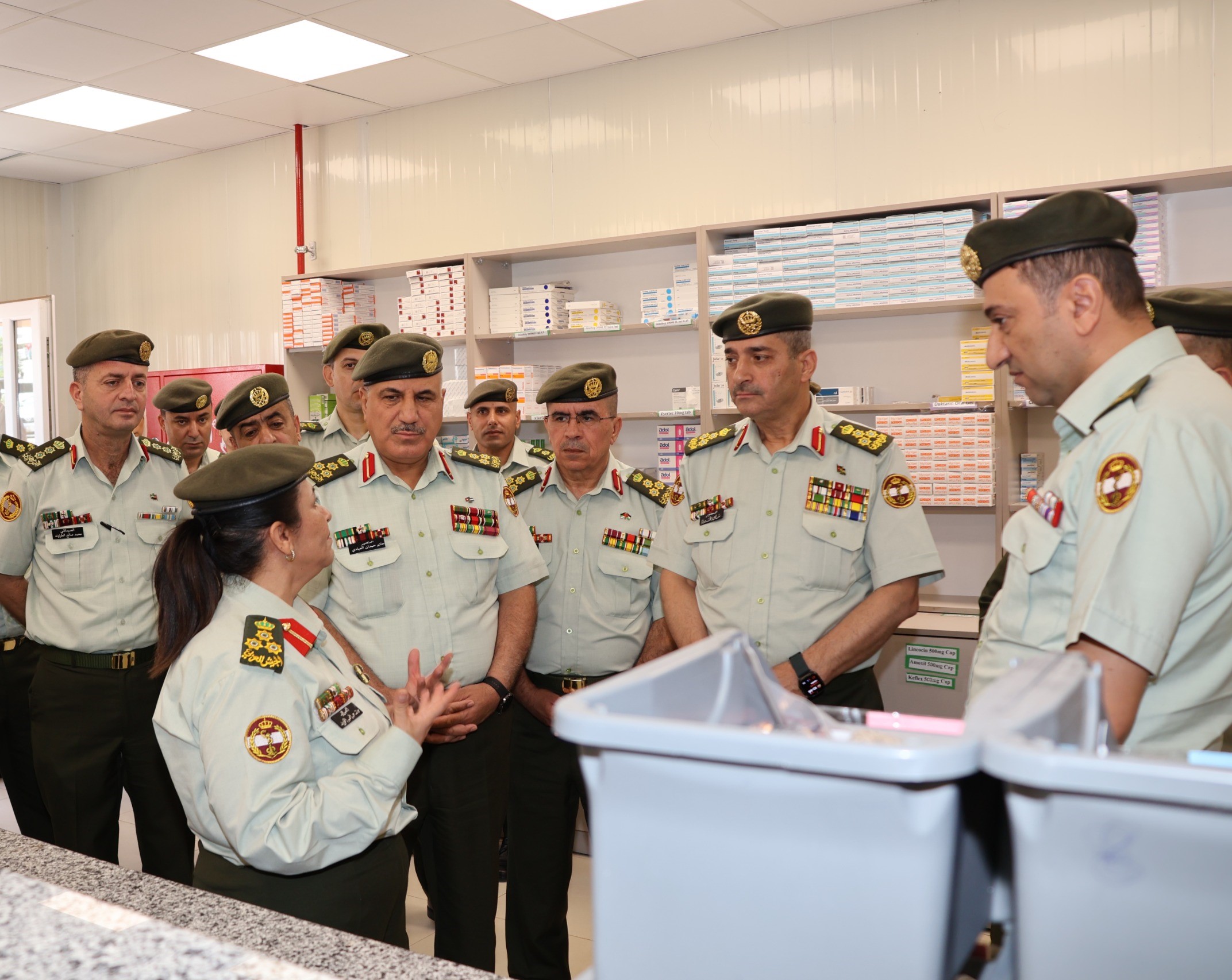 مدير عام الخدمات الطبية يفتتح عيادات تخصصية في مستشفى اللطرون