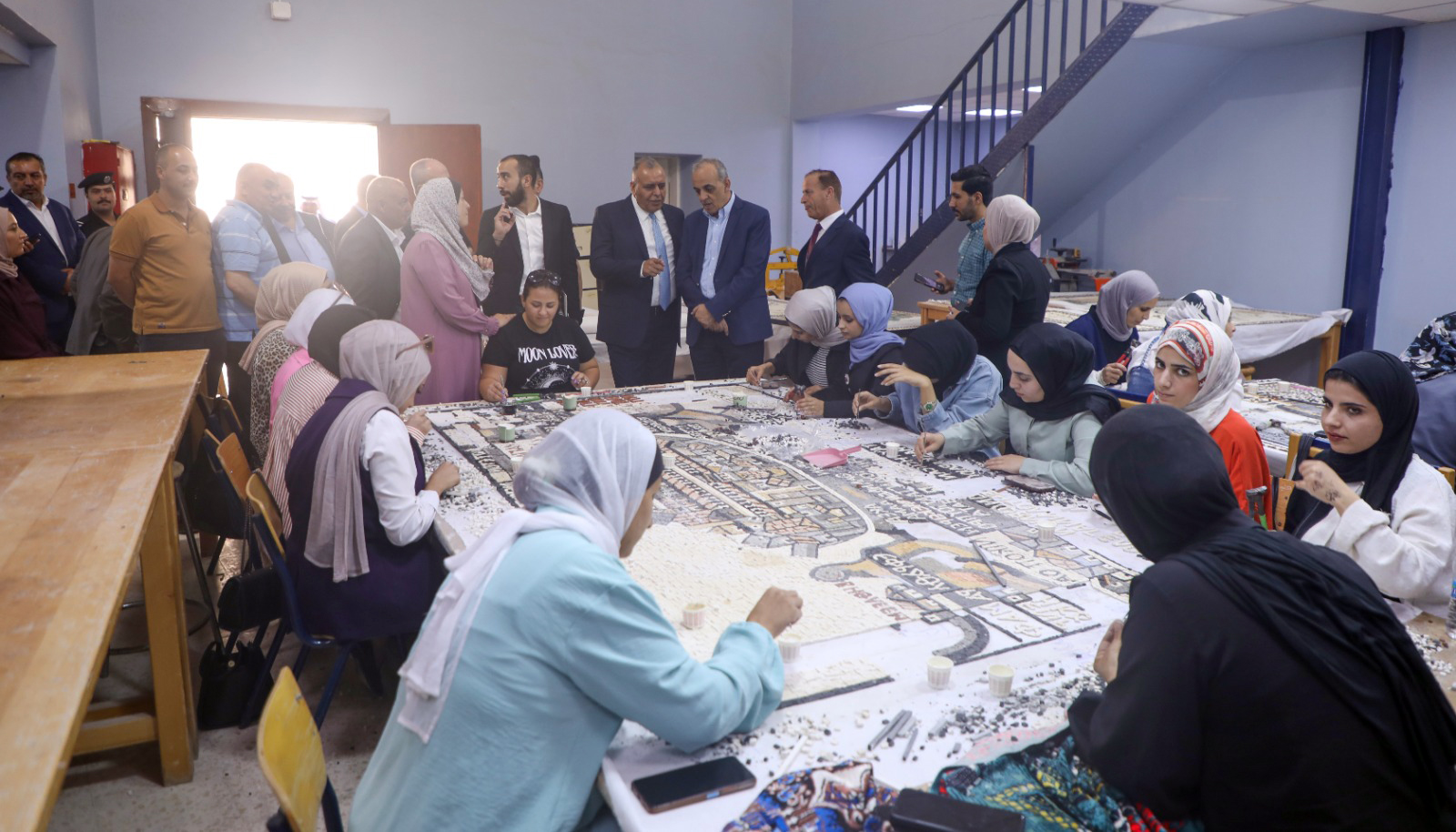 حجازين يلتقي ممثلي القطاع السياحي والمجتمع المحلي في مادبا