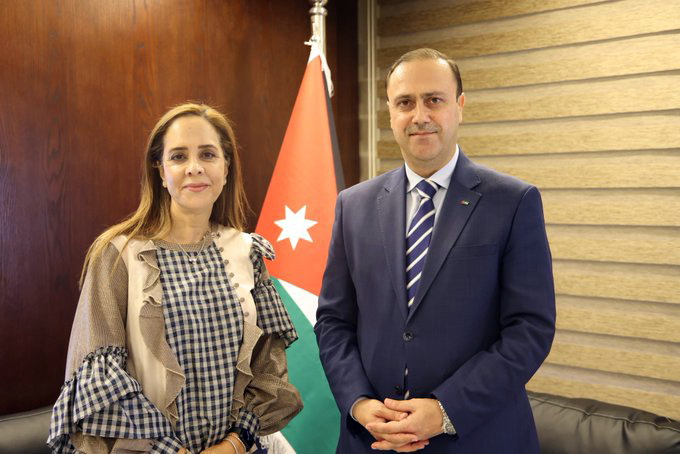 وزير الاتصال يلتقي ممثلة منظمة الصحة