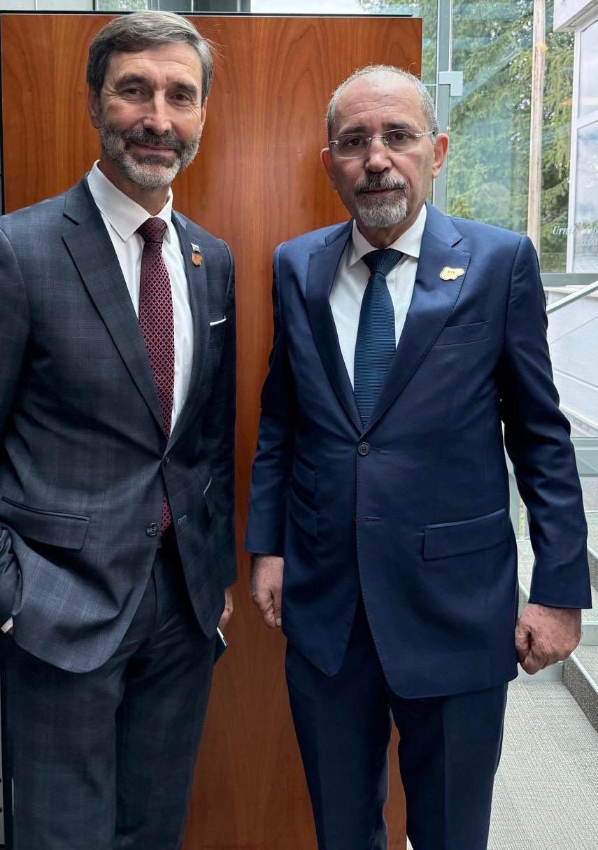 وزير الخارجية يجري مباحثات موسّعة مع نظيرته السلوفينية 