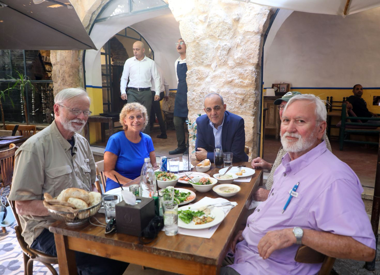 حجازين يلتقي ممثلي القطاع السياحي والمجتمع المحلي في مادبا