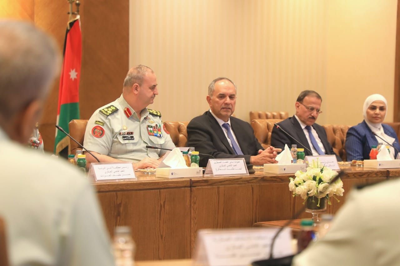 وزير العدل يزور مديرية القضاء العسكري