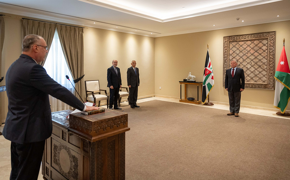 الزيود يؤدي اليمين القانونية أمام الملك بتعيينه عضوا في مجلس مفوضي الهيئة المستقلة للانتخاب