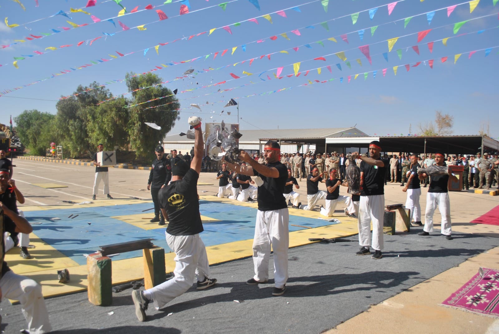 تخريج دورة الأمن والحماية الخاصة بمديرية أمن وحماية المطارات 