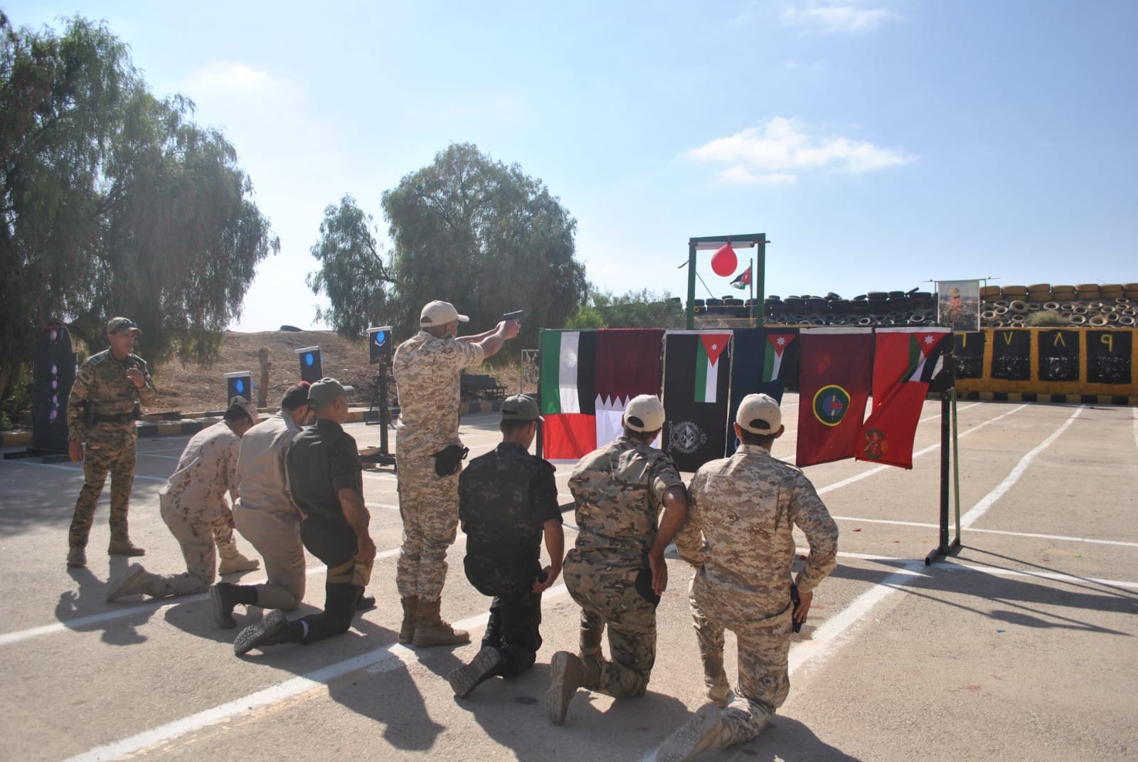 تخريج دورة الأمن والحماية الخاصة بمديرية أمن وحماية المطارات 