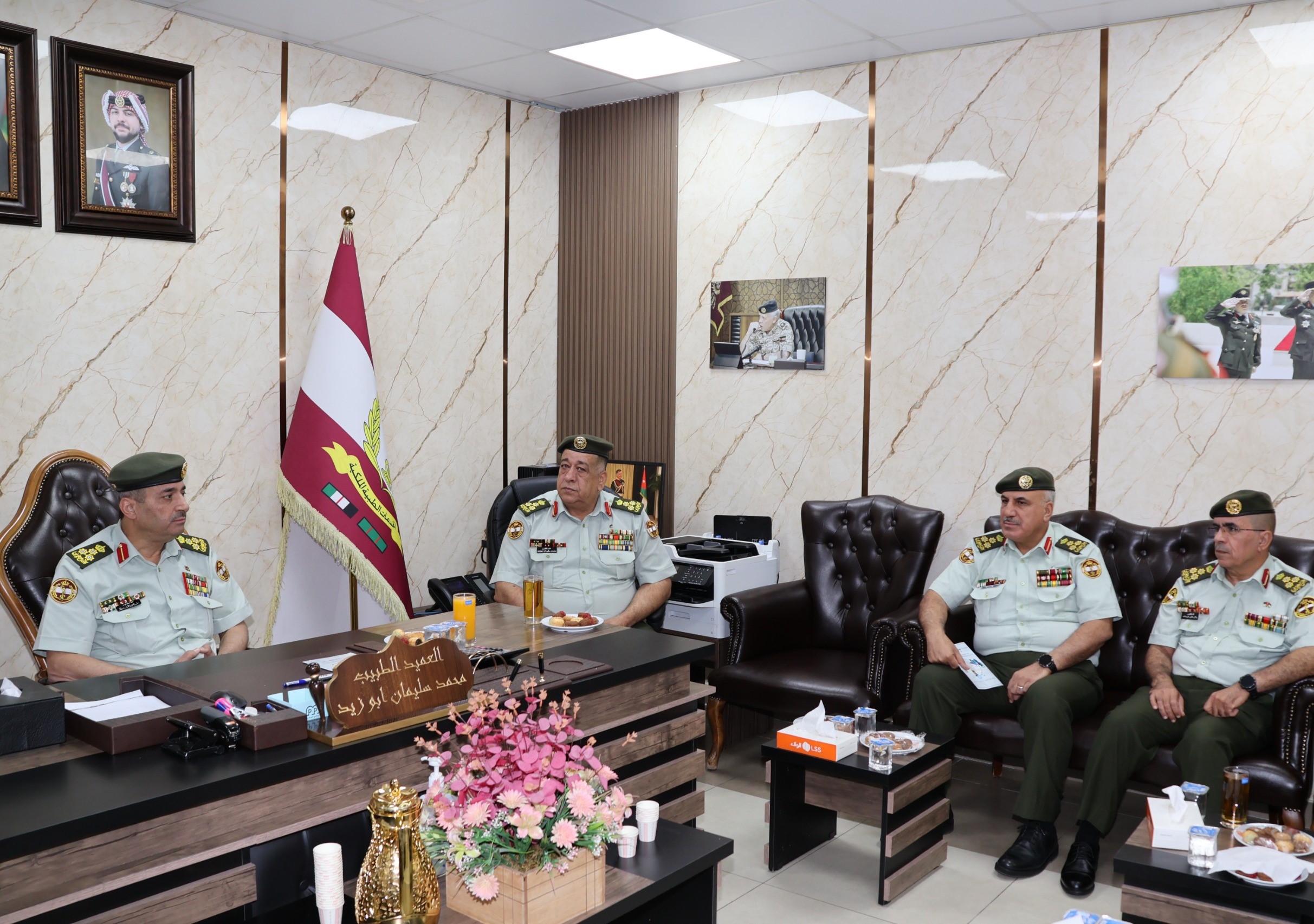 مدير عام الخدمات الطبية يفتتح عيادات تخصصية في مستشفى اللطرون