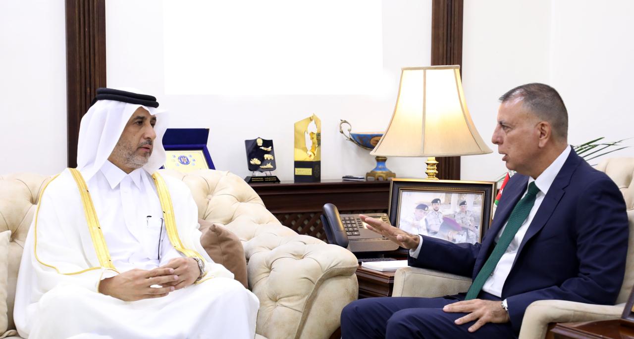 توقيع خطة عمل بشأن التعاون الأمني بين وزارة الداخلية ونظيرتها القطرية 