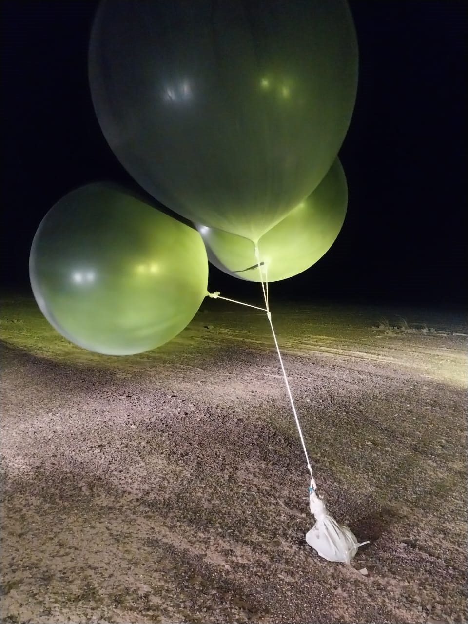 المنطقة العسكرية الشرقية تحبط 3 محاولات تهريب بمواقع مختلفة عبر بالونات