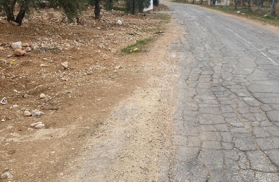 أهالي قضاء بيرين يطالبون بتوسعة شارع الكمشة العالوك