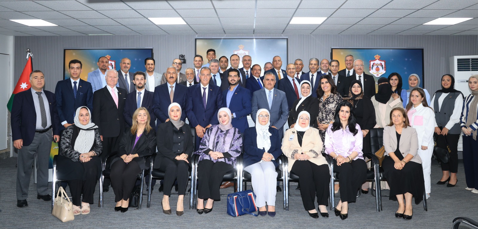 وزير الاتصال الحكومي:  الموقف الأردني خط من نار في مواجهة التهجير ونقف ضمن جبهة عربية واحدة في رفضه