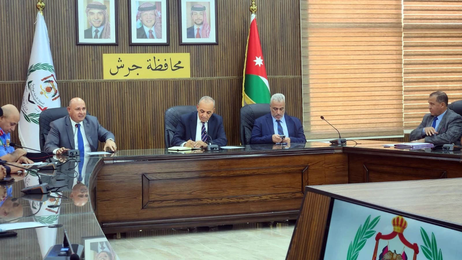 وزير السياحة يؤكد أهمية تطوير المنتج السياحي في جرش