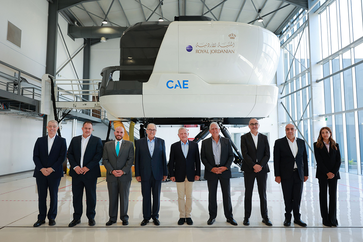  الملك يزور مطار الملكة علياء الدولي ويطلق مشروعين جديدين